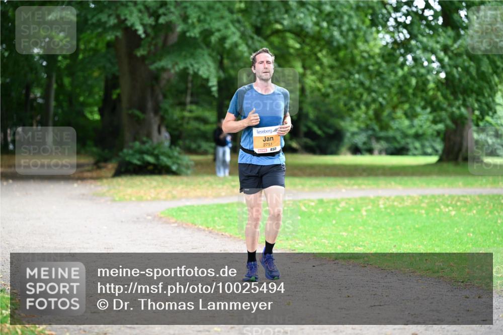 30.08.2026 - Blankeneser Heldenlauf Dr. Thomas Lammeyer http://msf.ph/oto/10025494 30.08.2026 10:27:50 Laufen 2751 meine-sportfotos.de