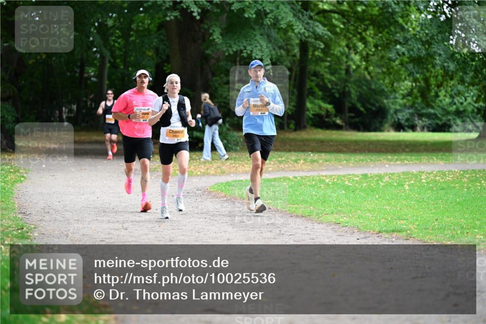 30.08.2026 - Blankeneser Heldenlauf Dr. Thomas Lammeyer http://msf.ph/oto/10025536 30.08.2026 10:28:32 Laufen 147, 2804, 2884 meine-sportfotos.de