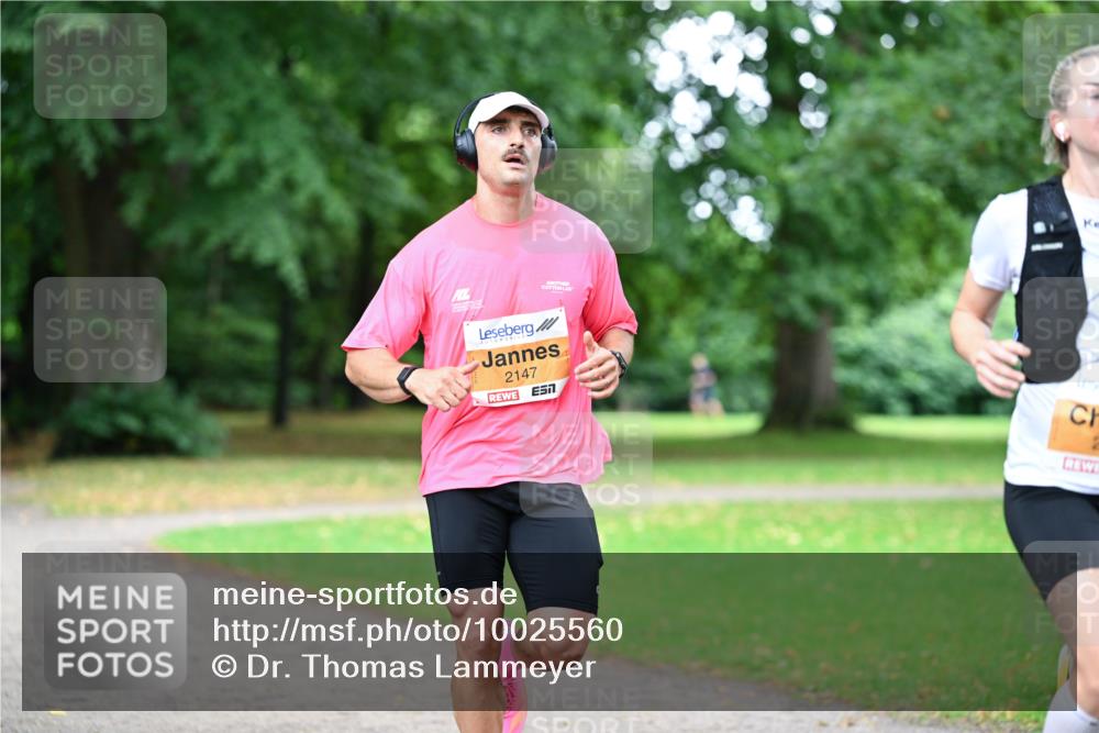 30.08.2026 - Blankeneser Heldenlauf Dr. Thomas Lammeyer http://msf.ph/oto/10025560 30.08.2026 10:28:36 Laufen 2147 meine-sportfotos.de