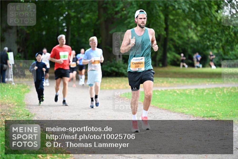 30.08.2026 - Blankeneser Heldenlauf Dr. Thomas Lammeyer http://msf.ph/oto/10025706 30.08.2026 10:29:35 Laufen 2335, 15 meine-sportfotos.de