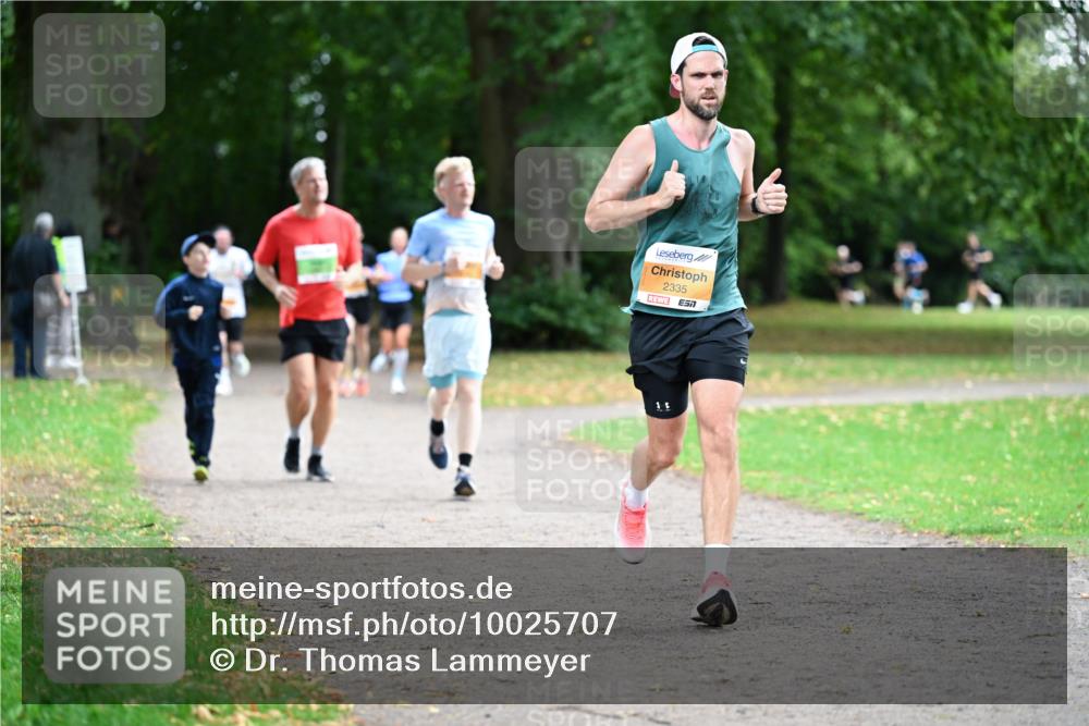 30.08.2026 - Blankeneser Heldenlauf Dr. Thomas Lammeyer http://msf.ph/oto/10025707 30.08.2026 10:29:35 Laufen 2335 meine-sportfotos.de