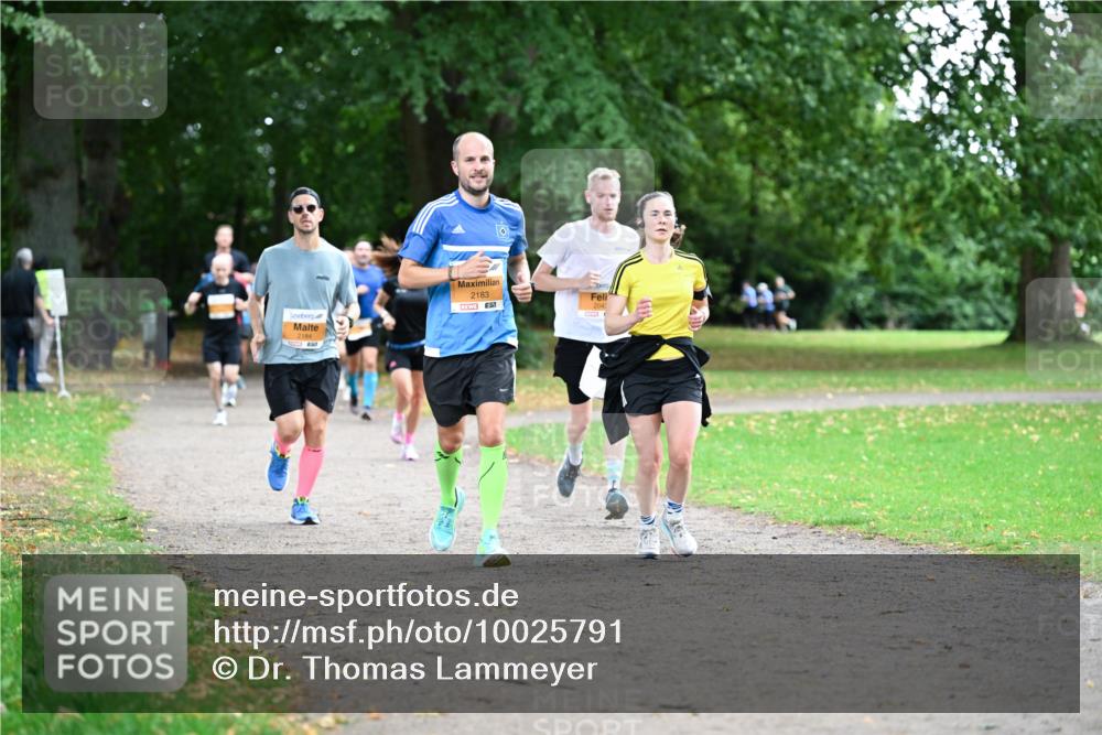 30.08.2026 - Blankeneser Heldenlauf Dr. Thomas Lammeyer http://msf.ph/oto/10025791 30.08.2026 10:29:54 Laufen 2184, 2183 meine-sportfotos.de
