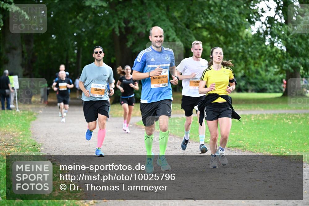 30.08.2026 - Blankeneser Heldenlauf Dr. Thomas Lammeyer http://msf.ph/oto/10025796 30.08.2026 10:29:55 Laufen 2184, 2183, 2043 meine-sportfotos.de