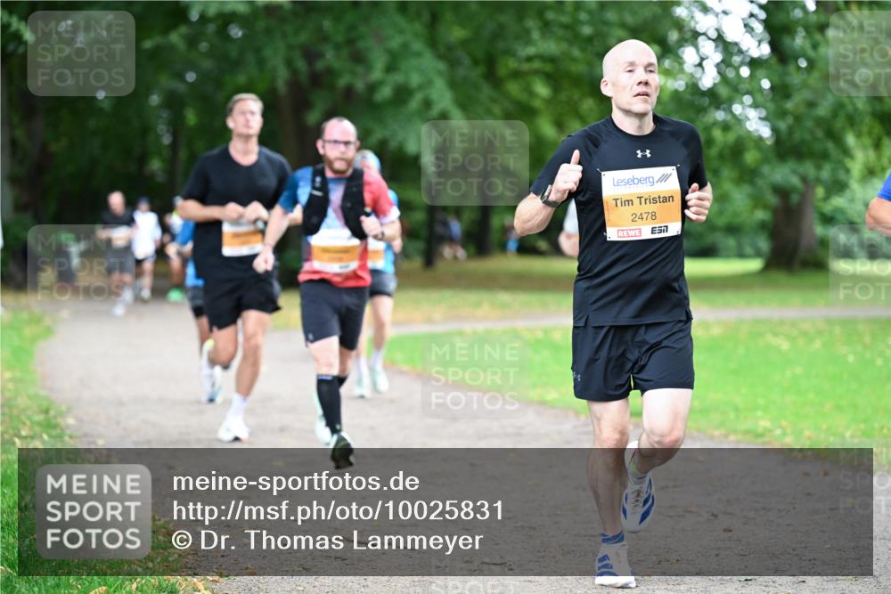 30.08.2026 - Blankeneser Heldenlauf Dr. Thomas Lammeyer http://msf.ph/oto/10025831 30.08.2026 10:30:01 Laufen 2478 meine-sportfotos.de