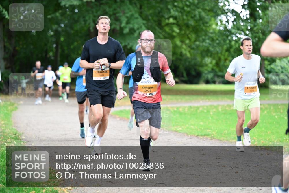 30.08.2026 - Blankeneser Heldenlauf Dr. Thomas Lammeyer http://msf.ph/oto/10025836 30.08.2026 10:30:02 Laufen 2609, 2938, 204 meine-sportfotos.de