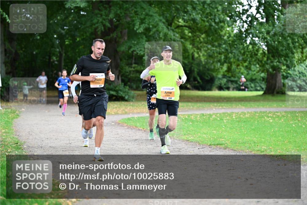 30.08.2026 - Blankeneser Heldenlauf Dr. Thomas Lammeyer http://msf.ph/oto/10025883 30.08.2026 10:30:09 Laufen 2382, 2384 meine-sportfotos.de