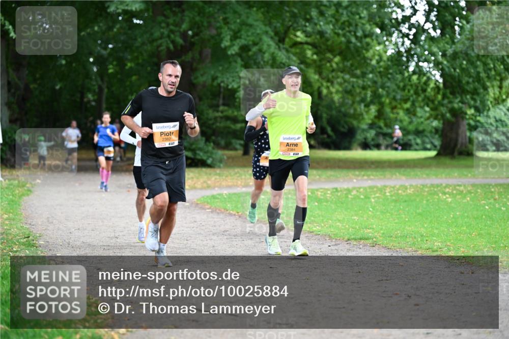 30.08.2026 - Blankeneser Heldenlauf Dr. Thomas Lammeyer http://msf.ph/oto/10025884 30.08.2026 10:30:09 Laufen 2382, 2384, 51 meine-sportfotos.de
