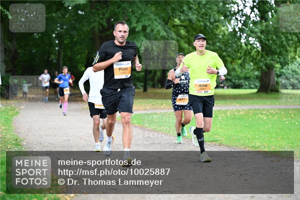 30.08.2026 - Blankeneser Heldenlauf Dr. Thomas Lammeyer http://msf.ph/oto/10025887 30.08.2026 10:30:10 Laufen 2382, 2384 meine-sportfotos.de