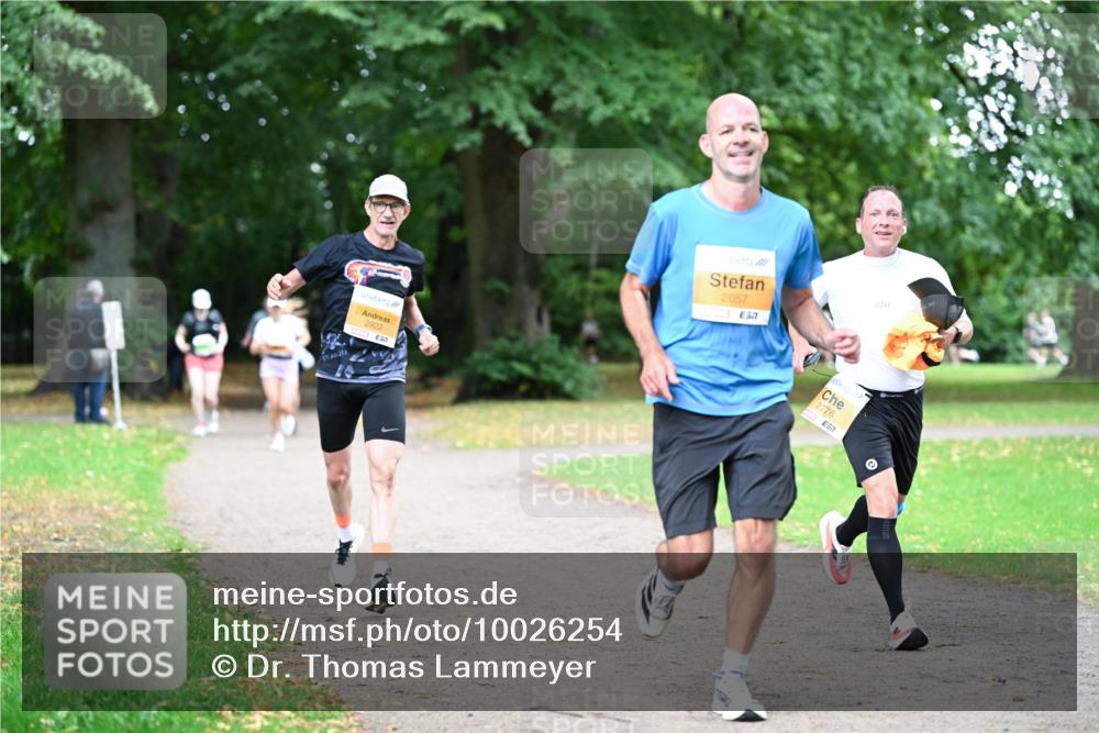 30.08.2026 - Blankeneser Heldenlauf Dr. Thomas Lammeyer http://msf.ph/oto/10026254 30.08.2026 10:31:35 Laufen 2922, 2057, 2776 meine-sportfotos.de