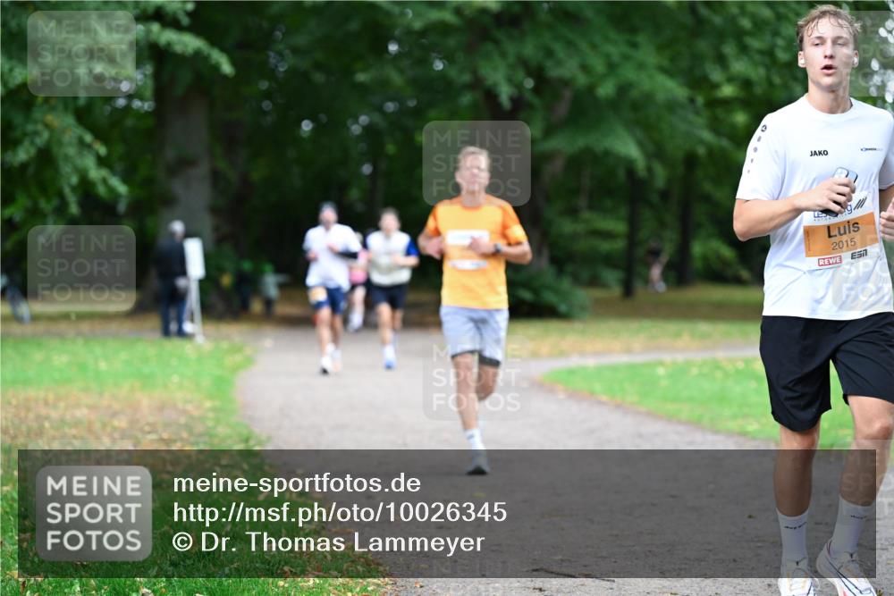30.08.2026 - Blankeneser Heldenlauf Dr. Thomas Lammeyer http://msf.ph/oto/10026345 30.08.2026 10:32:07 Laufen 2015, 511 meine-sportfotos.de