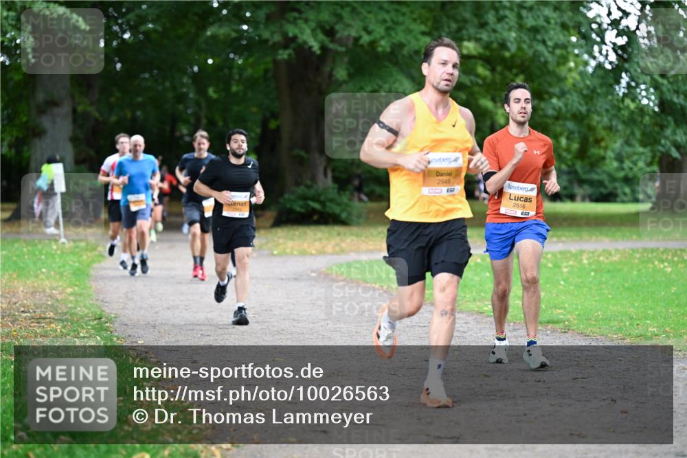 30.08.2026 - Blankeneser Heldenlauf Dr. Thomas Lammeyer http://msf.ph/oto/10026563 30.08.2026 10:33:07 Laufen 2005, 2949, 2616 meine-sportfotos.de