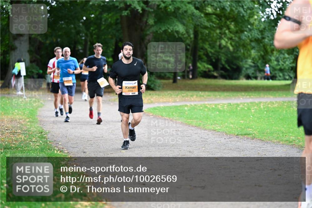 30.08.2026 - Blankeneser Heldenlauf Dr. Thomas Lammeyer http://msf.ph/oto/10026569 30.08.2026 10:33:08 Laufen 2005 meine-sportfotos.de