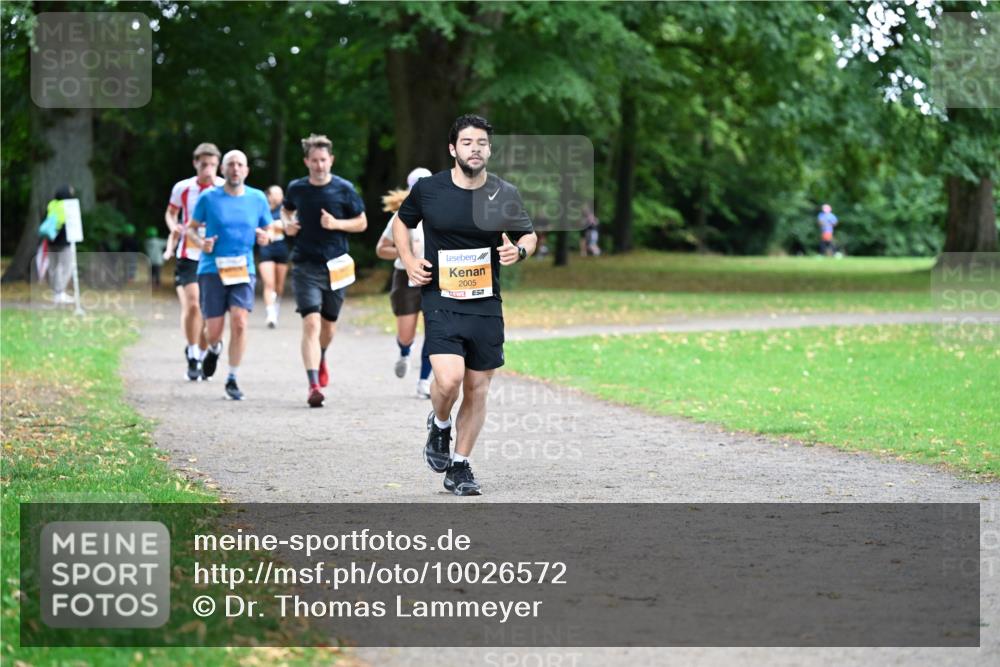 30.08.2026 - Blankeneser Heldenlauf Dr. Thomas Lammeyer http://msf.ph/oto/10026572 30.08.2026 10:33:09 Laufen 2005 meine-sportfotos.de