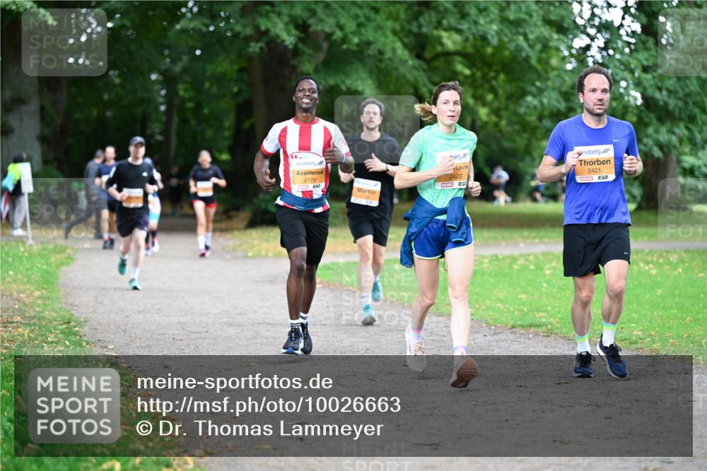 30.08.2026 - Blankeneser Heldenlauf Dr. Thomas Lammeyer http://msf.ph/oto/10026663 30.08.2026 10:33:29 Laufen 2170, 57, 2420, 2421 meine-sportfotos.de