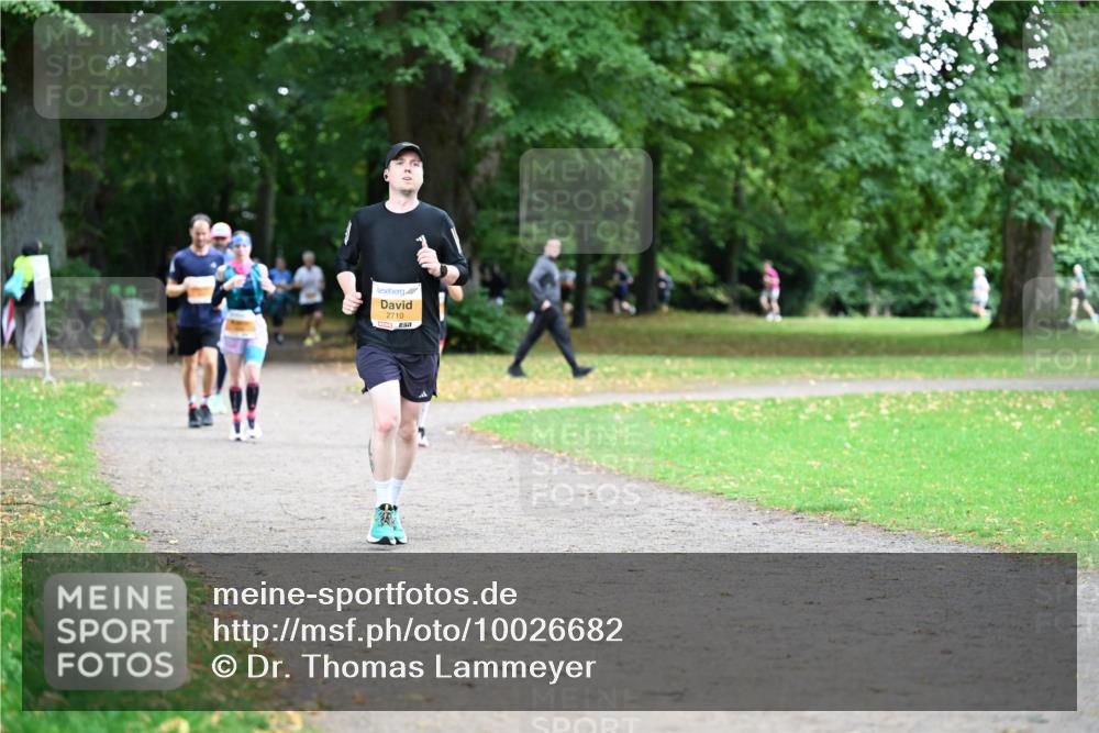 30.08.2026 - Blankeneser Heldenlauf Dr. Thomas Lammeyer http://msf.ph/oto/10026682 30.08.2026 10:33:32 Laufen 2710 meine-sportfotos.de