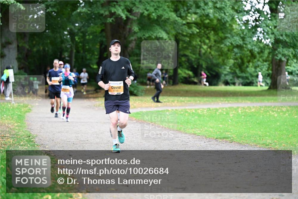 30.08.2026 - Blankeneser Heldenlauf Dr. Thomas Lammeyer http://msf.ph/oto/10026684 30.08.2026 10:33:32 Laufen 2710 meine-sportfotos.de