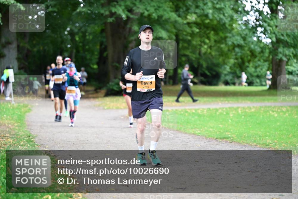 30.08.2026 - Blankeneser Heldenlauf Dr. Thomas Lammeyer http://msf.ph/oto/10026690 30.08.2026 10:33:33 Laufen 2710 meine-sportfotos.de