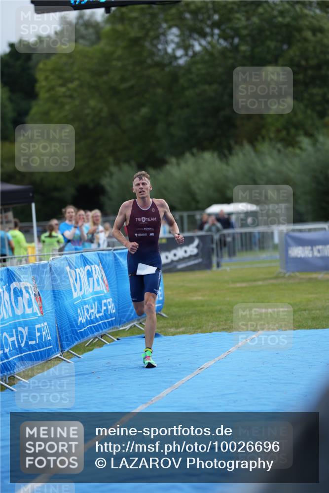 30.08.2026 - Elbe Triathlon Hamburg LAZAROV Photography http://msf.ph/oto/10026696 30.08.2026 09:54:20 Ziel 205 meine-sportfotos.de