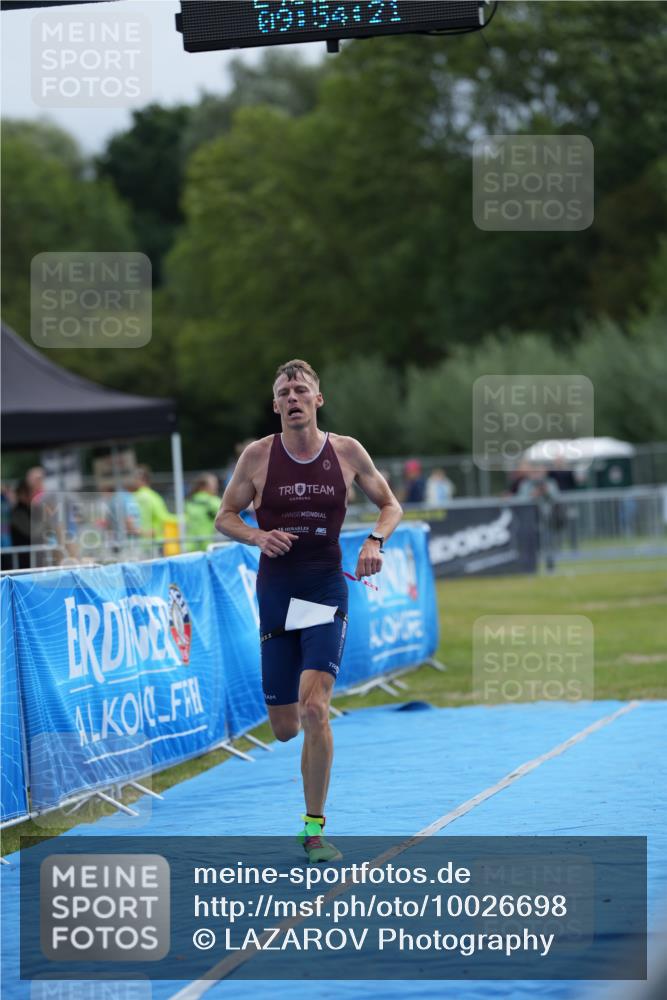 30.08.2026 - Elbe Triathlon Hamburg LAZAROV Photography http://msf.ph/oto/10026698 30.08.2026 09:54:21 Ziel 205 meine-sportfotos.de