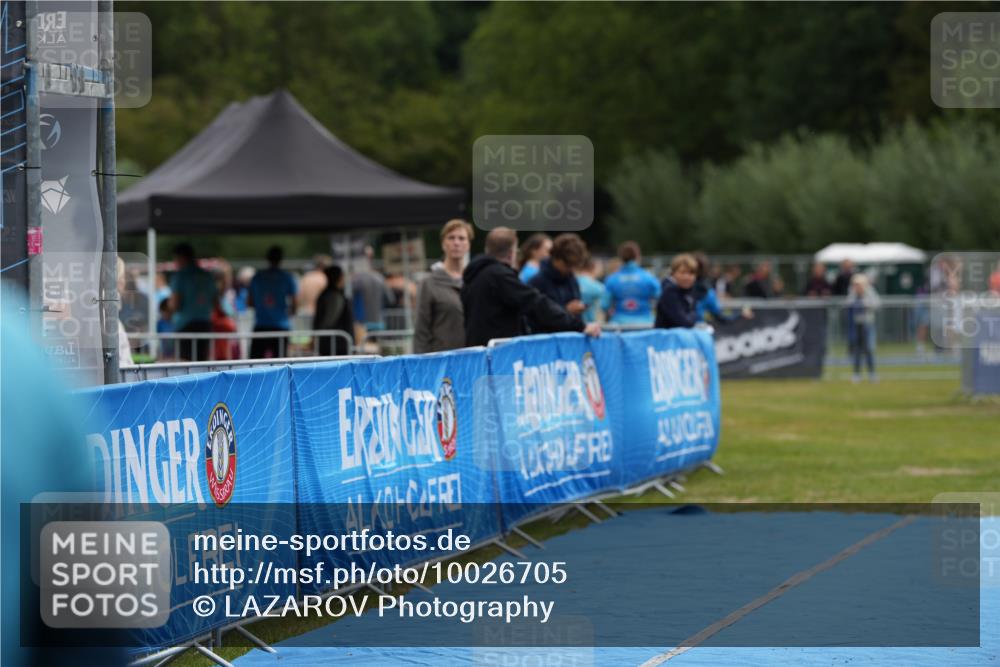 30.08.2026 - Elbe Triathlon Hamburg LAZAROV Photography http://msf.ph/oto/10026705 30.08.2026 09:56:53 Ziel  meine-sportfotos.de