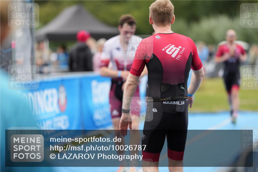 30.08.2026 - Elbe Triathlon Hamburg LAZAROV Photography http://msf.ph/oto/10026787 30.08.2026 10:17:26 Ziel 212, 308, 312 meine-sportfotos.de