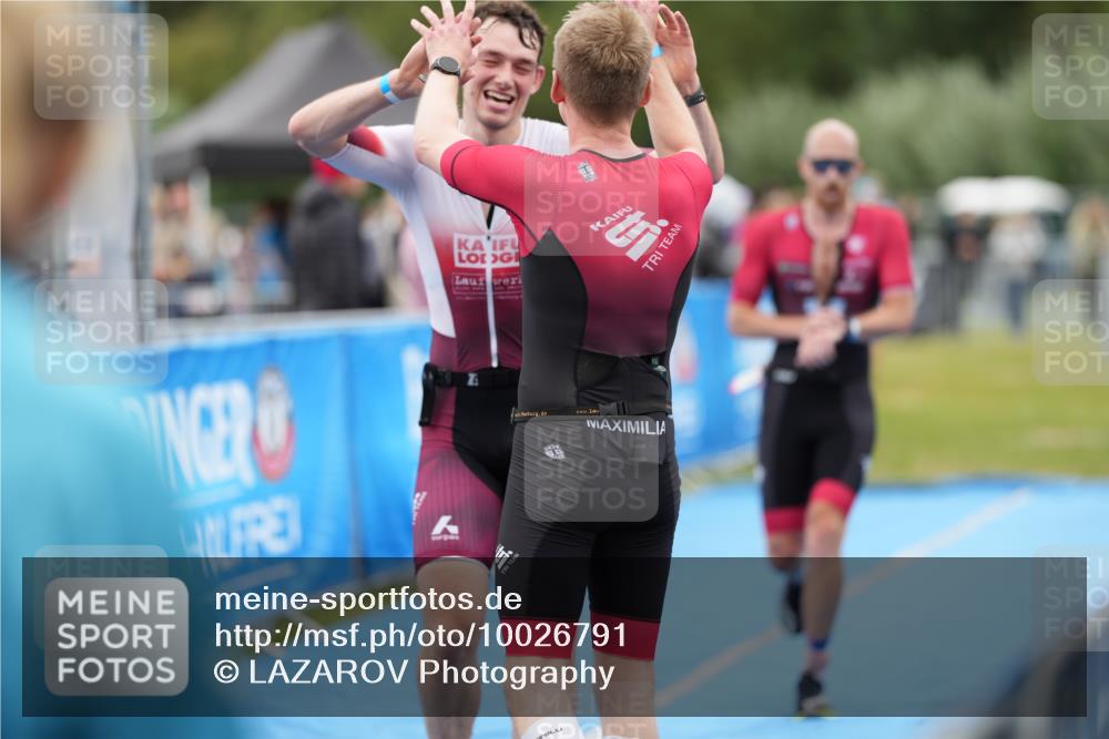 30.08.2026 - Elbe Triathlon Hamburg LAZAROV Photography http://msf.ph/oto/10026791 30.08.2026 10:17:28 Ziel 212, 308, 312 meine-sportfotos.de