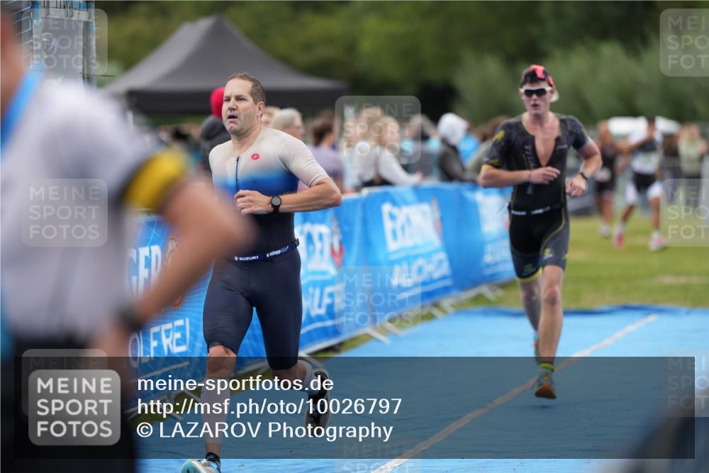 30.08.2026 - Elbe Triathlon Hamburg LAZAROV Photography http://msf.ph/oto/10026797 30.08.2026 10:18:06 Ziel 268, 411 meine-sportfotos.de