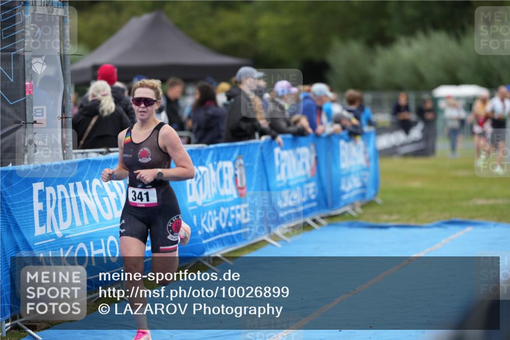 30.08.2026 - Elbe Triathlon Hamburg LAZAROV Photography http://msf.ph/oto/10026899 30.08.2026 10:33:16 Ziel 313, 341 meine-sportfotos.de