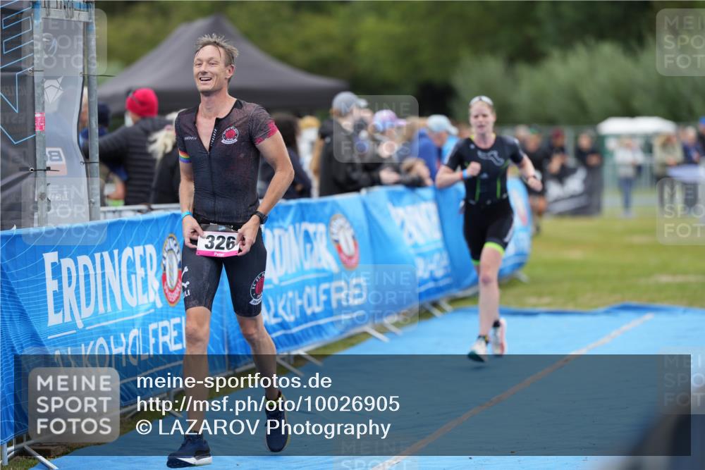 30.08.2026 - Elbe Triathlon Hamburg LAZAROV Photography http://msf.ph/oto/10026905 30.08.2026 10:33:27 Ziel 313, 326, 382 meine-sportfotos.de