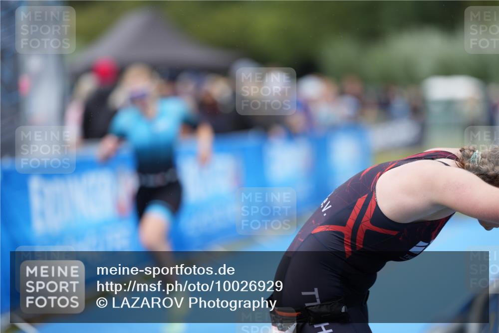 30.08.2026 - Elbe Triathlon Hamburg LAZAROV Photography http://msf.ph/oto/10026929 30.08.2026 10:35:05 Ziel 359 meine-sportfotos.de