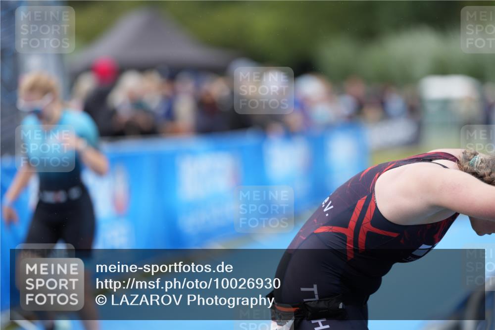 30.08.2026 - Elbe Triathlon Hamburg LAZAROV Photography http://msf.ph/oto/10026930 30.08.2026 10:35:05 Ziel 359 meine-sportfotos.de