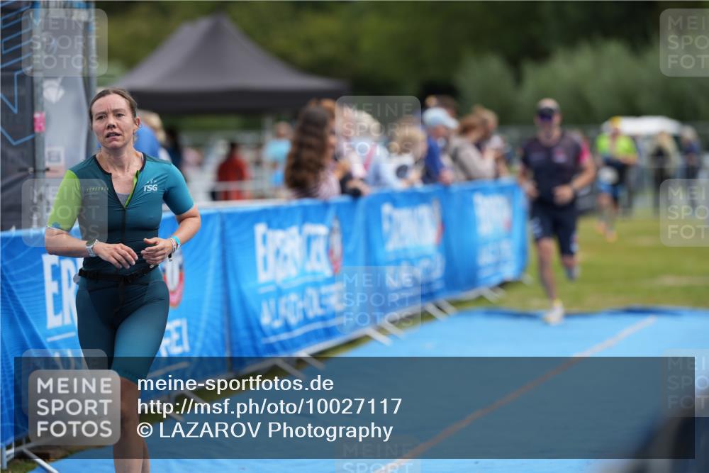 30.08.2026 - Elbe Triathlon Hamburg LAZAROV Photography http://msf.ph/oto/10027117 30.08.2026 10:46:47 Ziel 293, 354, 544 meine-sportfotos.de