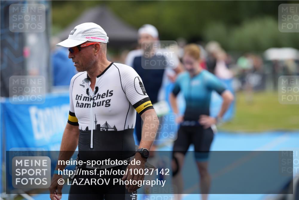 30.08.2026 - Elbe Triathlon Hamburg LAZAROV Photography http://msf.ph/oto/10027142 30.08.2026 10:48:28 Ziel 274, 361, 470 meine-sportfotos.de