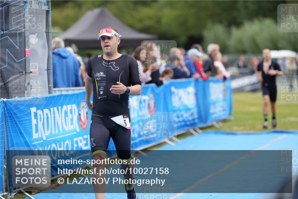 30.08.2026 - Elbe Triathlon Hamburg LAZAROV Photography http://msf.ph/oto/10027158 30.08.2026 10:51:06 Ziel 285, 567 meine-sportfotos.de