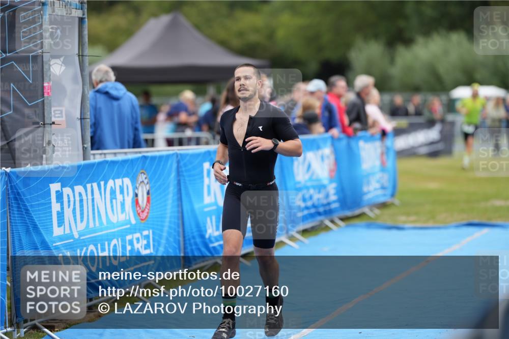 30.08.2026 - Elbe Triathlon Hamburg LAZAROV Photography http://msf.ph/oto/10027160 30.08.2026 10:51:09 Ziel 285, 567, 705 meine-sportfotos.de