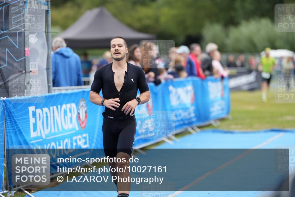30.08.2026 - Elbe Triathlon Hamburg LAZAROV Photography http://msf.ph/oto/10027161 30.08.2026 10:51:10 Ziel 285, 567, 705 meine-sportfotos.de