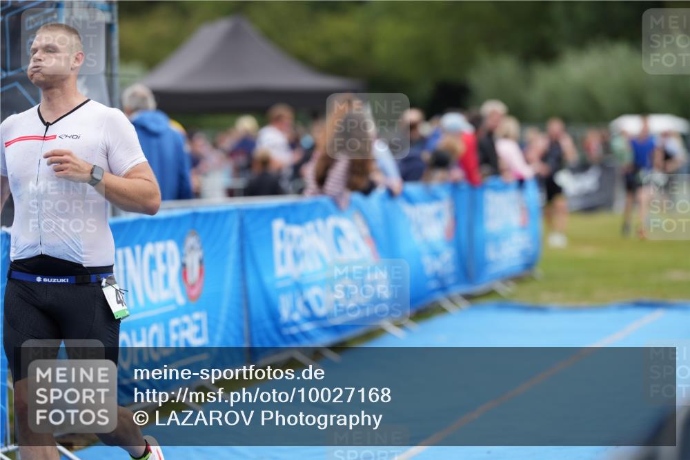 30.08.2026 - Elbe Triathlon Hamburg LAZAROV Photography http://msf.ph/oto/10027168 30.08.2026 10:51:23 Ziel 489, 670 meine-sportfotos.de
