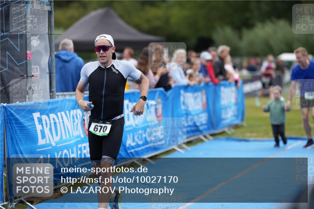 30.08.2026 - Elbe Triathlon Hamburg LAZAROV Photography http://msf.ph/oto/10027170 30.08.2026 10:51:32 Ziel 446, 670 meine-sportfotos.de