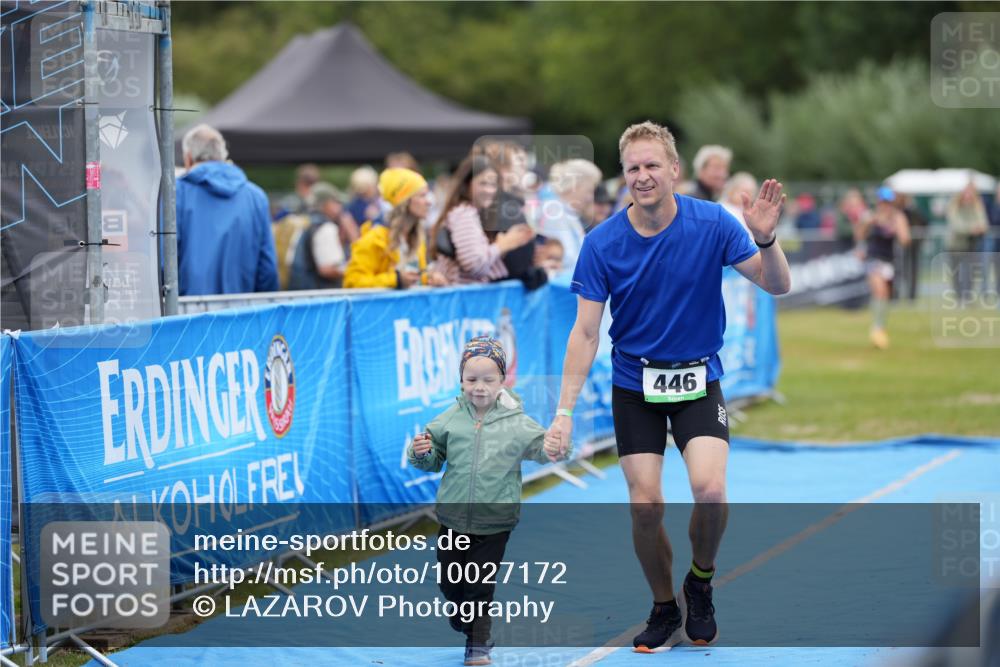 30.08.2026 - Elbe Triathlon Hamburg LAZAROV Photography http://msf.ph/oto/10027172 30.08.2026 10:51:35 Ziel 392, 446, 670 meine-sportfotos.de
