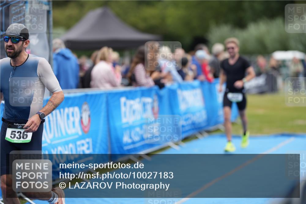 30.08.2026 - Elbe Triathlon Hamburg LAZAROV Photography http://msf.ph/oto/10027183 30.08.2026 10:52:01 Ziel 452, 536 meine-sportfotos.de