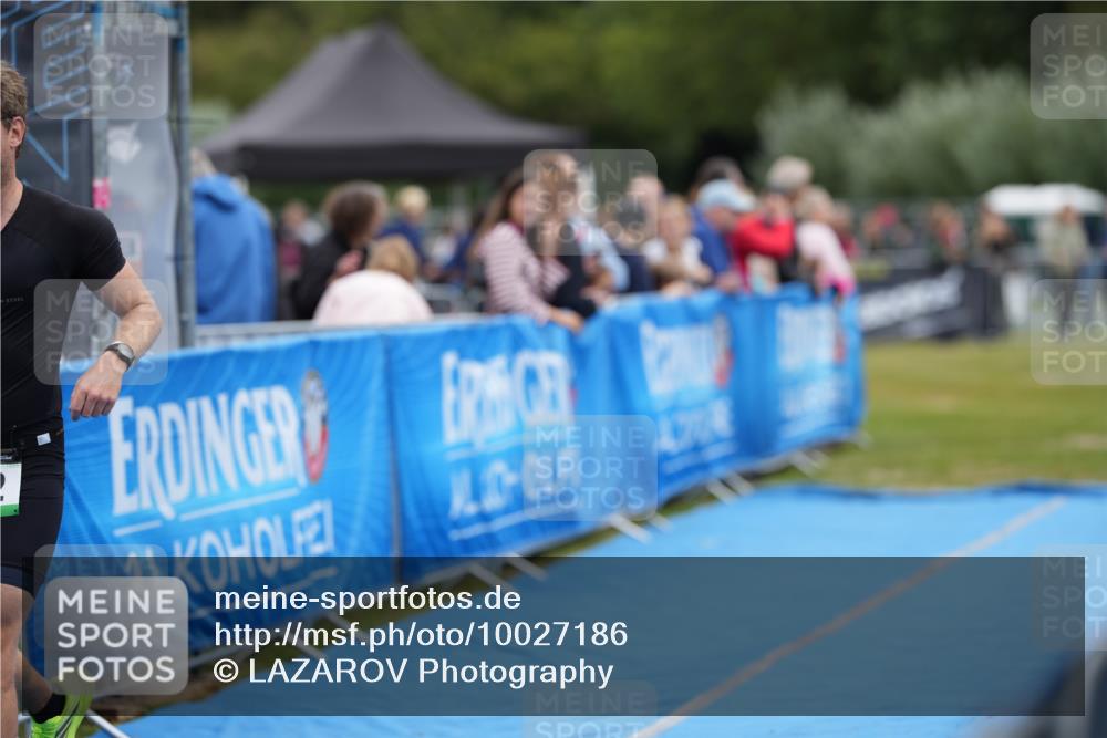 30.08.2026 - Elbe Triathlon Hamburg LAZAROV Photography http://msf.ph/oto/10027186 30.08.2026 10:52:03 Ziel 452, 536 meine-sportfotos.de