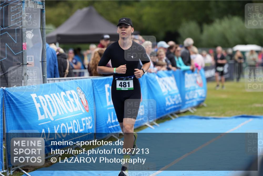 30.08.2026 - Elbe Triathlon Hamburg LAZAROV Photography http://msf.ph/oto/10027213 30.08.2026 10:54:06 Ziel 481 meine-sportfotos.de