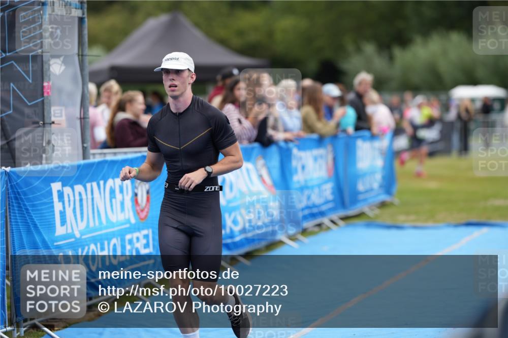 30.08.2026 - Elbe Triathlon Hamburg LAZAROV Photography http://msf.ph/oto/10027223 30.08.2026 10:55:07 Ziel 397 meine-sportfotos.de