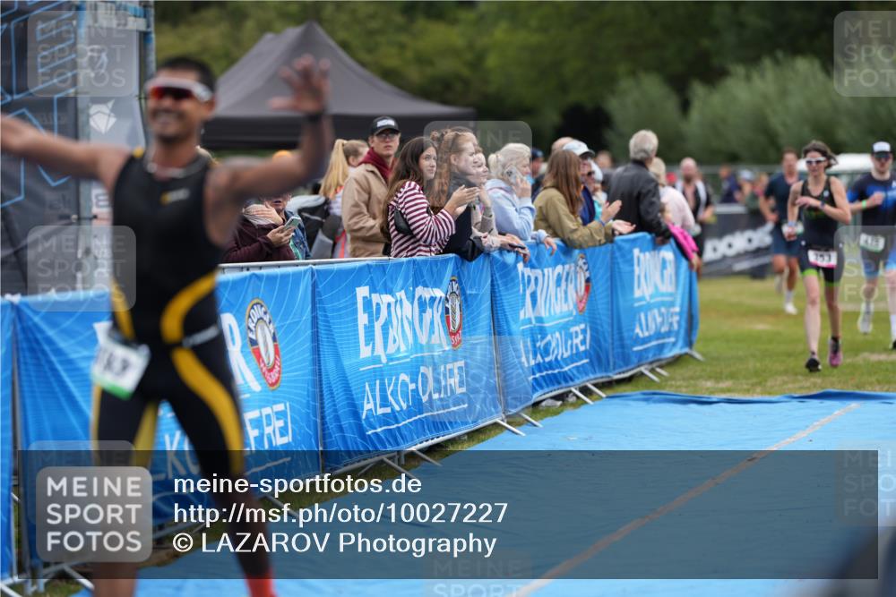 30.08.2026 - Elbe Triathlon Hamburg LAZAROV Photography http://msf.ph/oto/10027227 30.08.2026 10:55:19 Ziel 353, 438, 493, 519, 663 meine-sportfotos.de