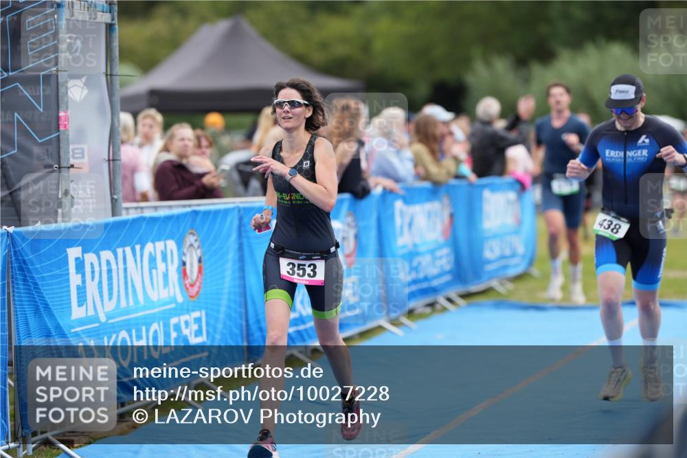 30.08.2026 - Elbe Triathlon Hamburg LAZAROV Photography http://msf.ph/oto/10027228 30.08.2026 10:55:22 Ziel 353, 438, 493, 519, 663 meine-sportfotos.de