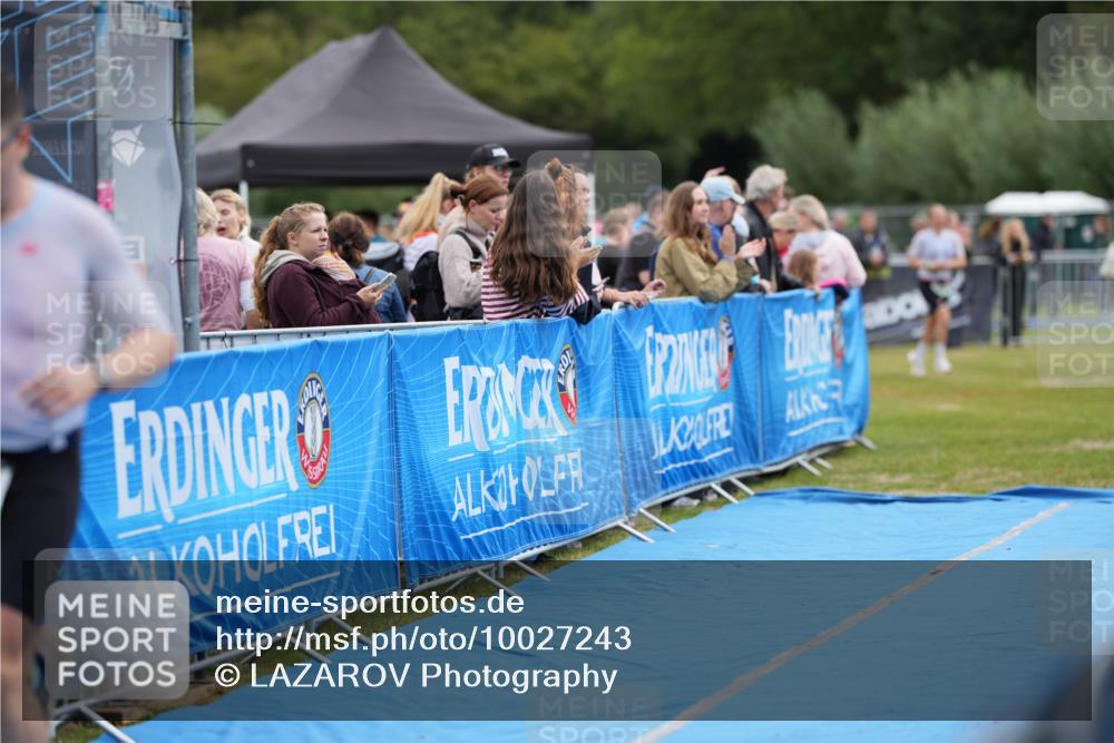 30.08.2026 - Elbe Triathlon Hamburg LAZAROV Photography http://msf.ph/oto/10027243 30.08.2026 10:55:46 Ziel 543 meine-sportfotos.de