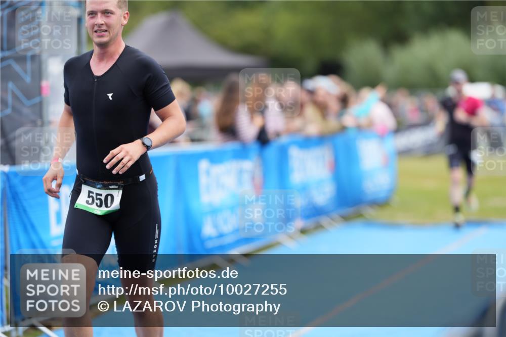 30.08.2026 - Elbe Triathlon Hamburg LAZAROV Photography http://msf.ph/oto/10027255 30.08.2026 10:56:52 Ziel 550, 668 meine-sportfotos.de
