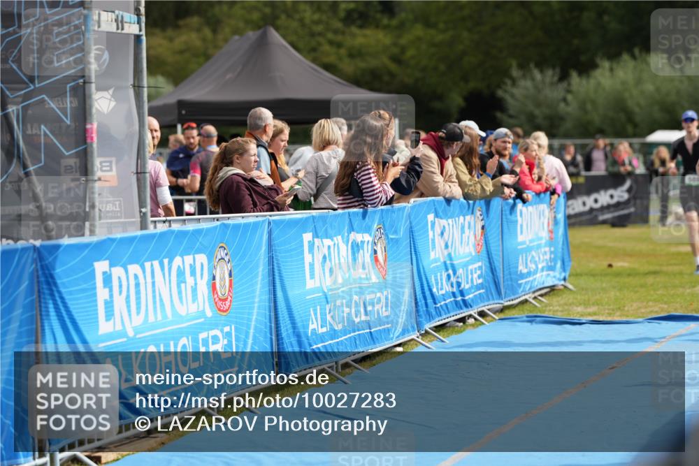 30.08.2026 - Elbe Triathlon Hamburg LAZAROV Photography http://msf.ph/oto/10027283 30.08.2026 10:58:39 Ziel 480, 588 meine-sportfotos.de