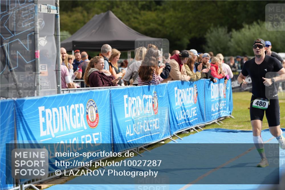 30.08.2026 - Elbe Triathlon Hamburg LAZAROV Photography http://msf.ph/oto/10027287 30.08.2026 10:58:40 Ziel 480, 588 meine-sportfotos.de