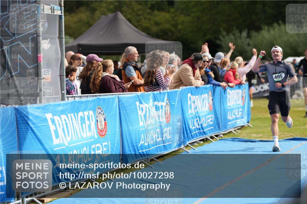 30.08.2026 - Elbe Triathlon Hamburg LAZAROV Photography http://msf.ph/oto/10027298 30.08.2026 10:59:13 Ziel 405, 542 meine-sportfotos.de